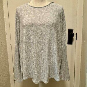 Green Envelope Women's Long Sleeve Textured Sweater with Zipper/L